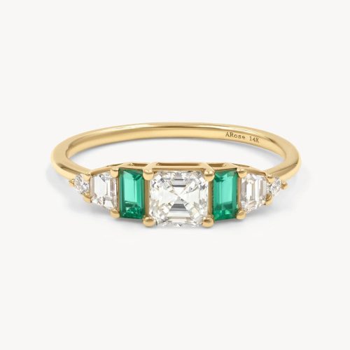 Hall of Emerald Ring