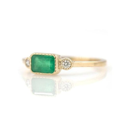 emerald lexie ring side 28675.1512584392.1280.1280 1392c7e7 b1c9 4efe 9a6e 03fc1322c560