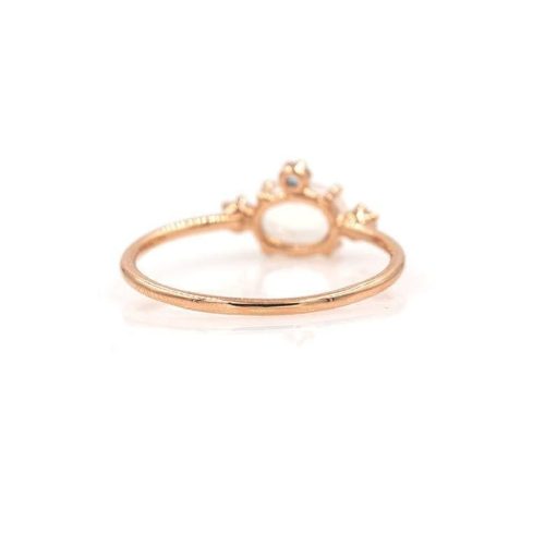 moonstone rose gold back 47761.1524070600.1280.1280 50c9fccf 73f5 4b03 9c1e 57bd37cad8ac